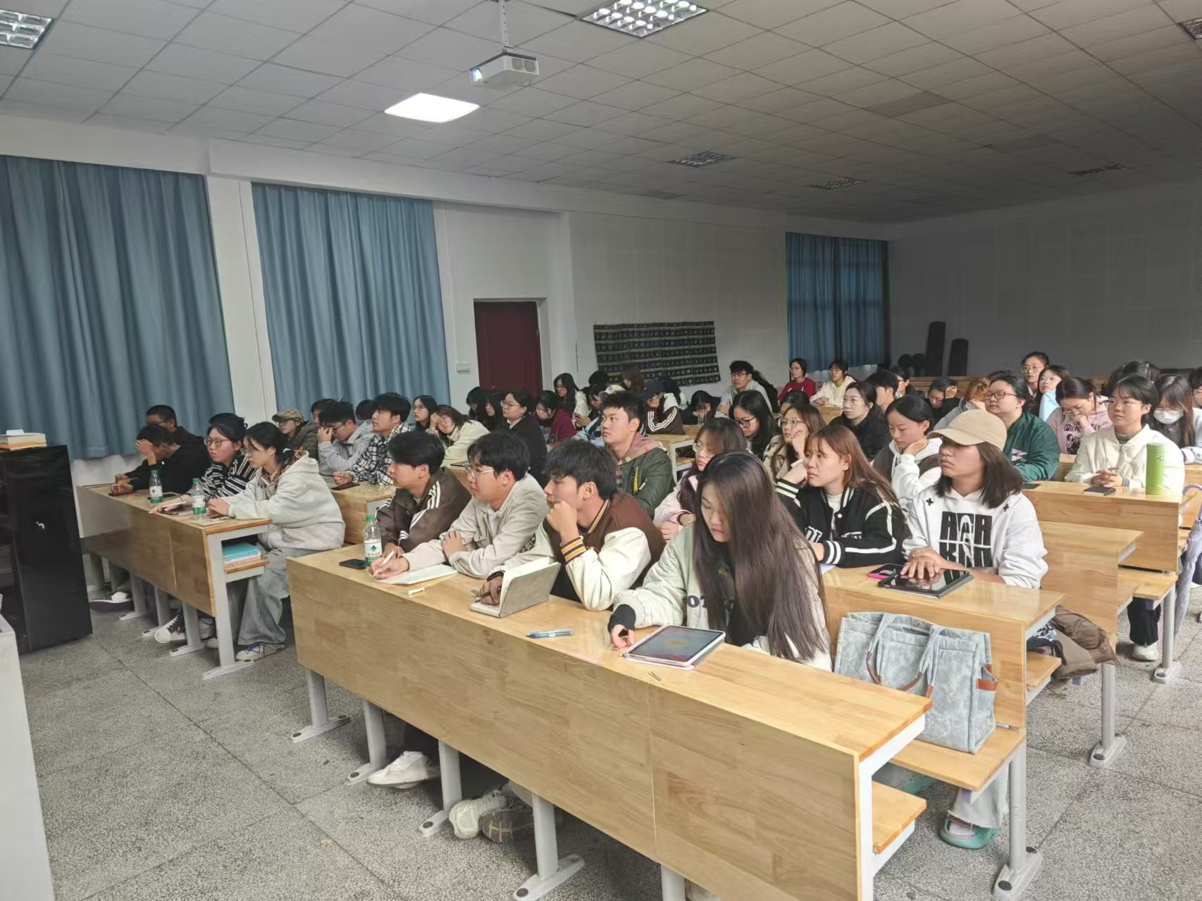 bf49ad31690e4f65864b1fc6f44a6a7d.jpg bf49ad31690e4f65864b1fc6f44a6a7d.jpg