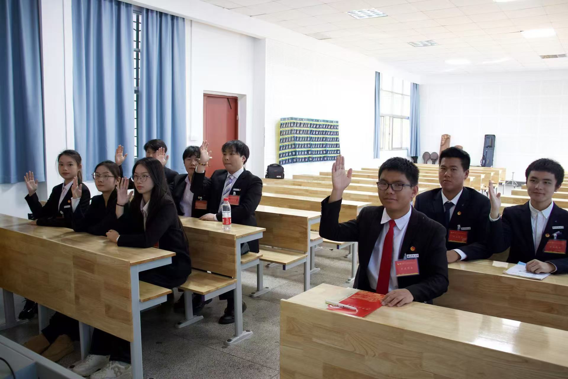 ed4a4ea93b4946b6be393a32adfcbc0b.jpg ed4a4ea93b4946b6be393a32adfcbc0b.jpg