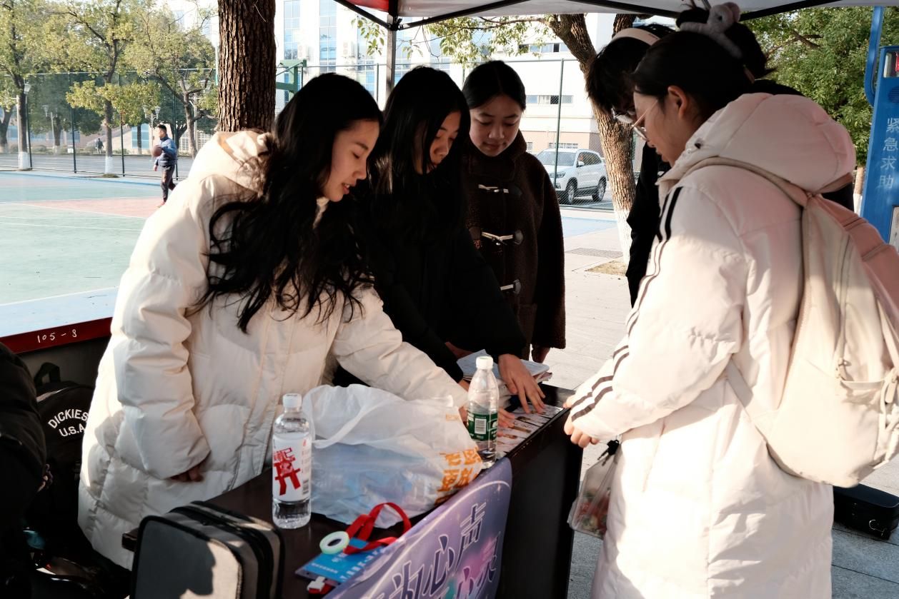 3003ec532e6042d2b7baca073d38346d.png 3003ec532e6042d2b7baca073d38346d.png